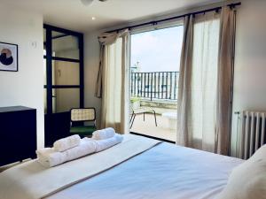 Appartements Cocoon 6p, Terrace with Eiffel Tower & Seine View : photos des chambres