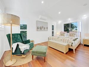 Mudjimba Beach Haven - Stroll to the Water