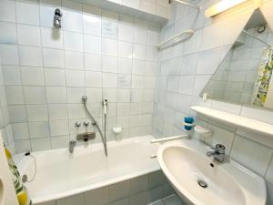 Apartment in Nieuwpoort with Ocean Views, cleaning included