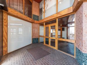 Apartment in Blankenberge with garden, cleaning included