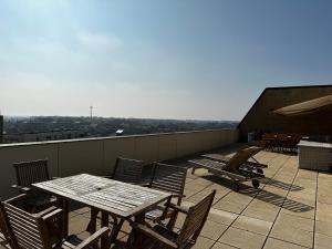 Apartment in Nieuwpoort with terrace, cleaning included
