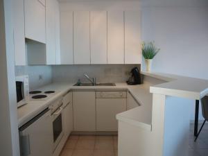 Apartment in Nieuwpoort with Sea Views