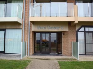 Apartment in Nieuwpoort with terrace, cleaning included