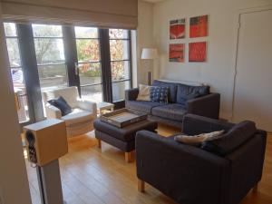 Apartment in Estartit with sea beach, cleaning included