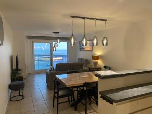 Apartment in Nieuwpoort for 4 Persons, cleaning included