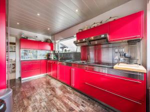 Lustucru first floor villa in Koksijde , cleaning included