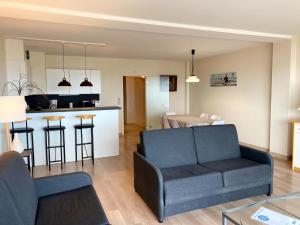 Apartment in Nieuwpoort with terrace, cleaning included