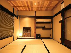 Tsumugi Hachijominamotocho