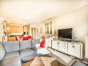 Apartment in Koksijde for 5 Person, cleaning included