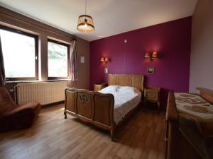 Welcoming Holiday Home with large garden, cleaning included
