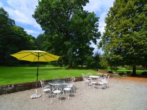 Castle in Bastogne with Garden, cleaning included