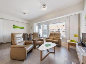Apartment in Koksijde for 6 Person, cleaning included