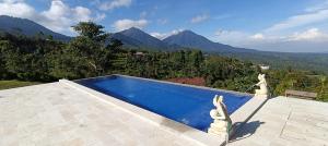 Camaradvipa Retreat Munduk