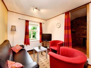 Farmhouse in Gouvy with Garden, cleaning included