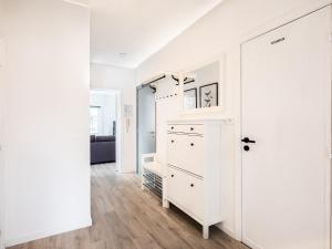 Nice apartment in Koksijde with balcony, cleaning included