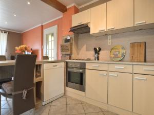 Cottage in Waimes near the Lake, cleaning included