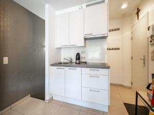Zeewandeling apartment near the beach, cleaning included