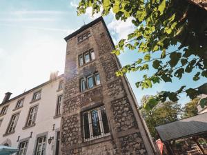 Cozy Apartment No 5 in a 16th Century Castle, cleaning included