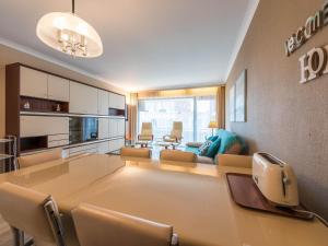 Ter Panne 303 well-kept apartment in Koksijde, cleaning included