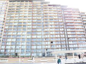 Apartment in Nieuwpoort with Sea Views