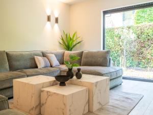 Holiday home for 10 Person with garden, cleaning included