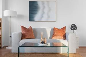 Harbour Horizons - Chic Studio Above Sydneys Icons