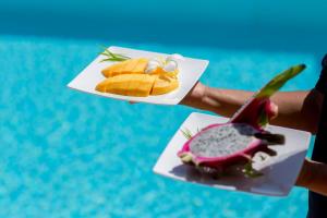 Villa Soluna - Luxury 5-Star Seaview Escape