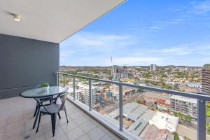 Trafalgar Lane Apartments by CLLIX