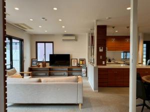 and CITY三軒茶屋