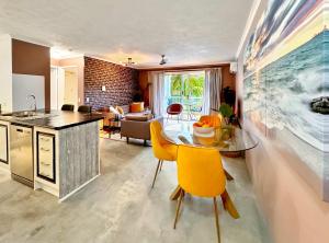 Burleigh Heads Koala Park Pool & Parking