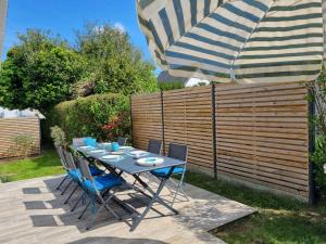 Maisons de vacances Maison renovee 2023 proche plage, Arzon, 10 pers, jardin, wifi - FR-1-775-30 : photos des chambres