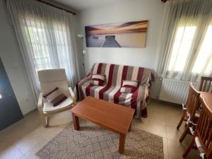 Apartamento vacacional de 2 habitaciones con piscina