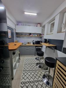 Centru 2