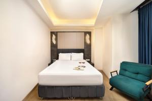 Lenus Hagia Sophia Hotel