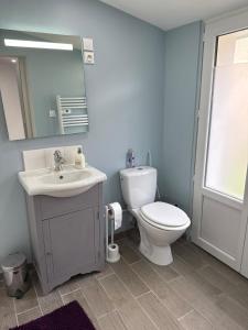 Chalets Maisonnette avec Jardin, Piscine, Netflix : photos des chambres