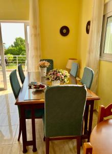 Villa Amatheia, Beachfront