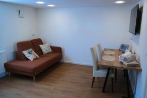 Apartment 67