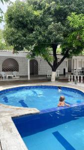 Chalet Privado Escondido Familiar y Eventos Playa Aeropuerto