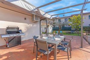 Sirmione - Jacuzzi, Garden & BBQ