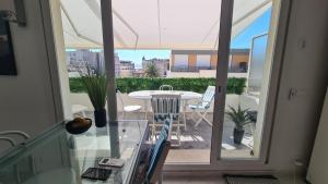 Appartement 2P Terrasse Cannes Croisette Beach 100 meters