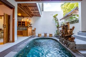Villa Golden Dev