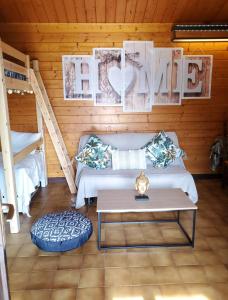 Chalets Au repos des arches de l-Arroux : photos des chambres