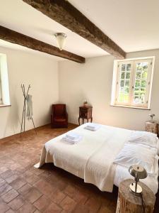 Maisons de vacances Landhuis, oneindig uitzicht, 30ha land, prive zwembad : photos des chambres
