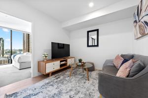 Stylish Apt in Best Southbank Location with Parking
