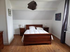 Maisons de vacances 10-person gite in Barfleur : photos des chambres