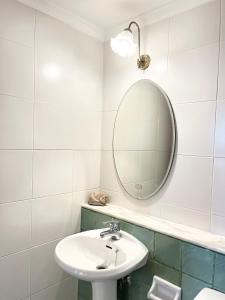 บ้านมนชเลชะอำ ติดชายหาด Baan Monchale