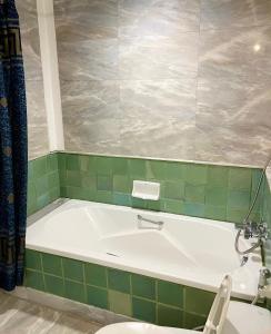 บ้านมนชเลชะอำ ติดชายหาด Baan Monchale