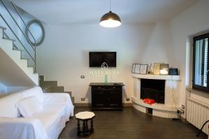 Natuscia Trevignano Platani Villa with Garden