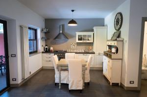 Natuscia Trevignano Platani Villa with Garden