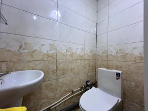 City Center 2 Storey 2 Beds, 1 Sofa with Balcony